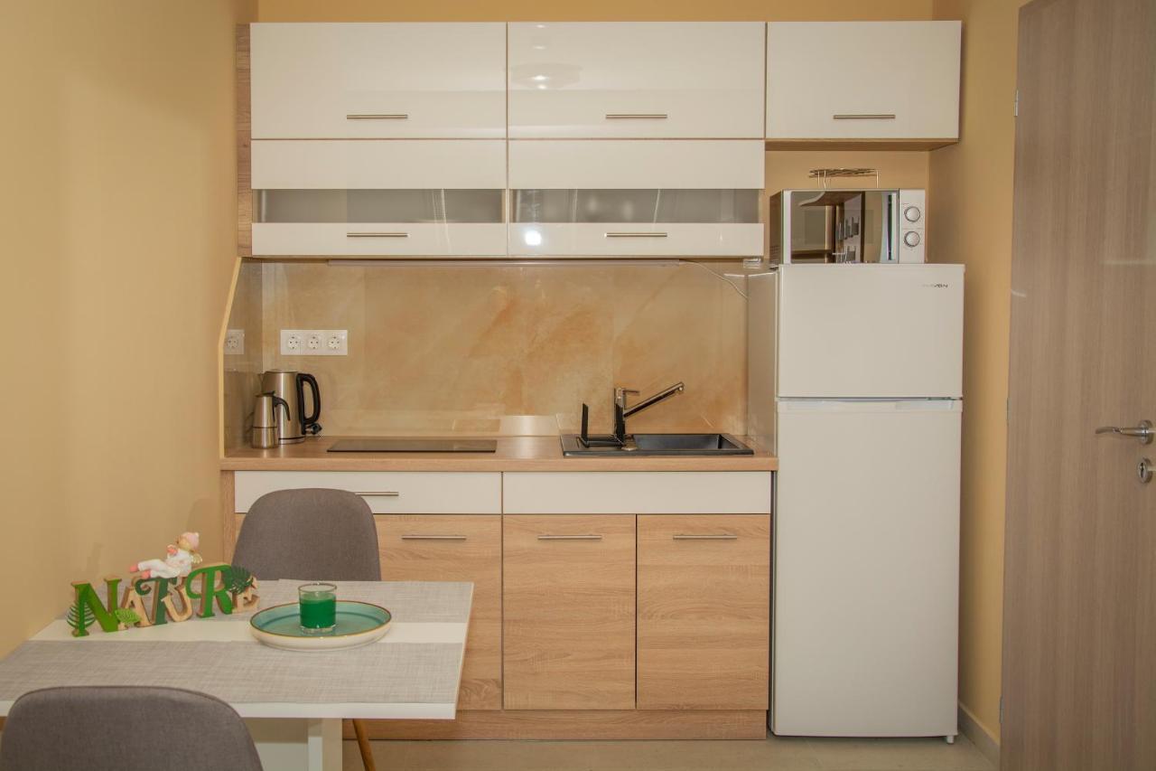 Oros House Apartmanhaz โอโรชาซา ภายนอก รูปภาพ
